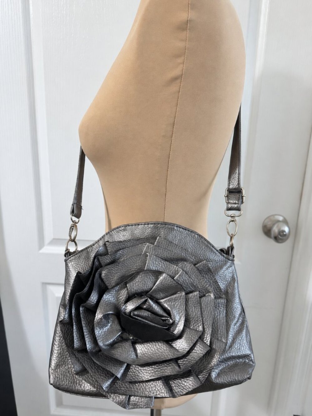 Metallic Gunmetal Gray Floral Shoulder/Crossbody 3D Flower Fx Leather Bag